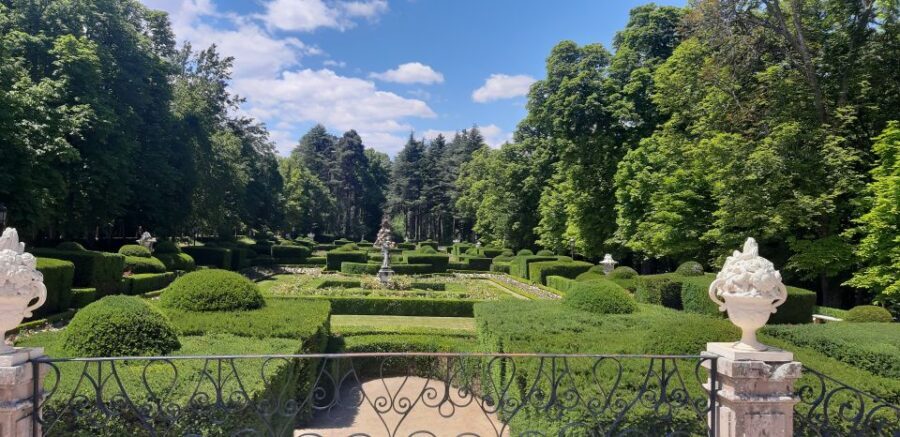 Segovia: Royal Palace of La Granja de San Ildefonso Tour - Key things you’ll notice on this La Granja tour