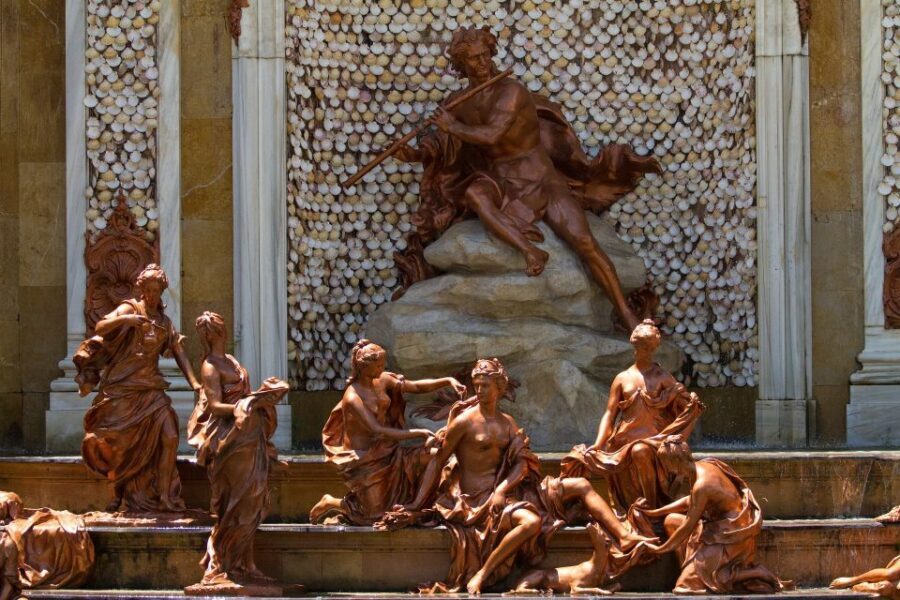 Segovia: Royal Palace of La Granja de San Ildefonso Tour - Spanish-language tour: how to make it work even if you’re not fluent