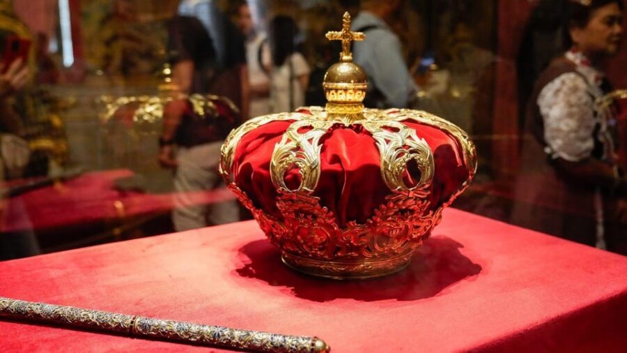 "Skip the line" Royal Palace + Prado Museum - Royal Palace of Madrid: the parts you actually want to see