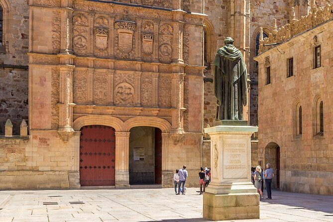 Spain’s Golden City: A Salamanca Audio Tour - Key points I’d bet you’ll care about