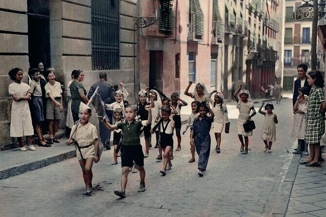 Spanish Civil War start of 2 World War, Guernica Franco - Palacio del Senado: how a civil war starts and why the ideas split
