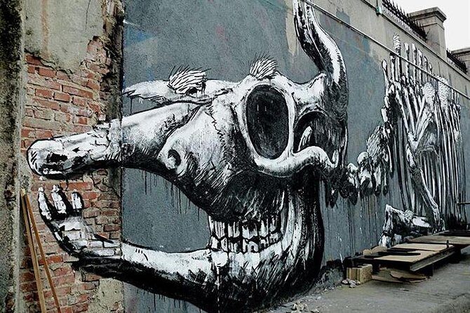 Street Art Guided Tour in Madrid - The Atocha Area and the Transport-Museum Effect
