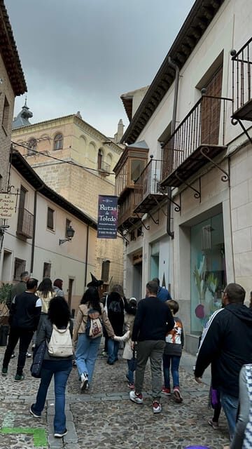Subway Toledo: night tour 4 subways including Thermae - Jewish quarter access: private underground in a changing neighborhood