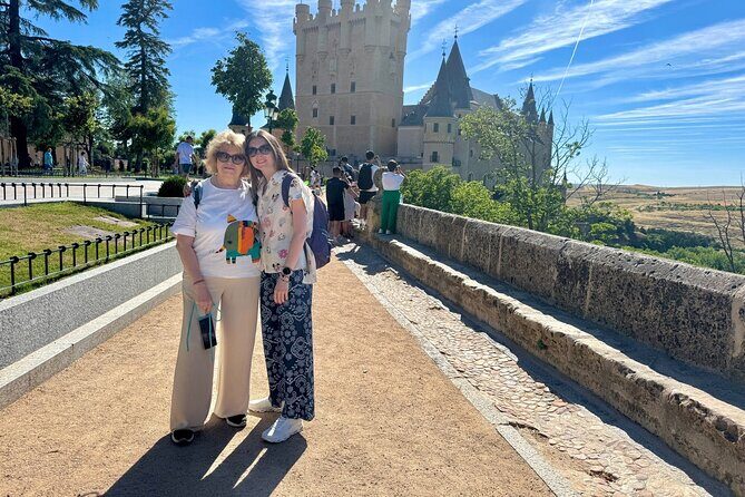 Toledo and Segovia Tour 8 different places - A Morning Out of Madrid with a Comfortable Plan for 12–13 Hours