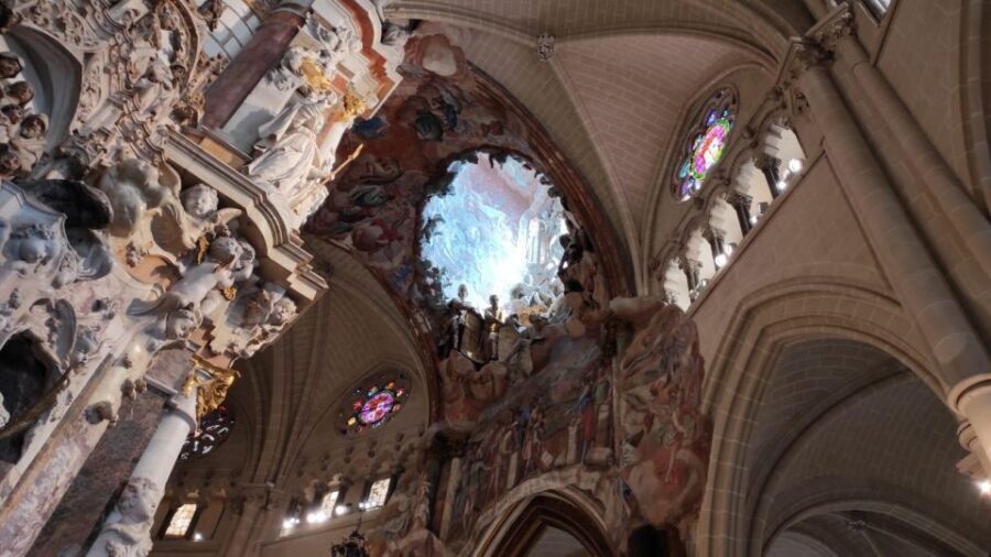 Toledo: Cathedral, Alcazar, Monastery, Jewish Quarter Tour - San Miguel panoramas: your fast orientation before the walking starts