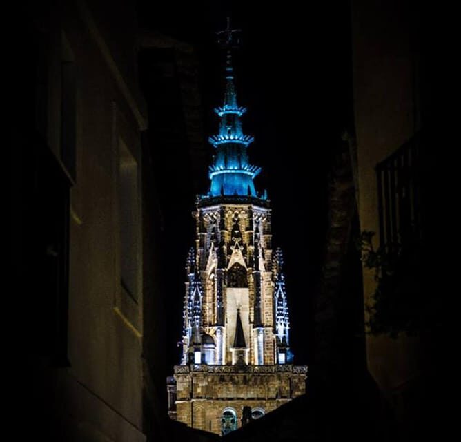 Toledo Cathedral Guided Tour in Spanish - Meeting at Secretos de Toledo on Calle Hombre de Palo