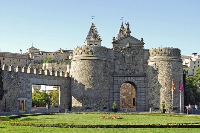 Toledo Day Trip from Madrid: Self-Guided Tour with 7 Monuments - Mosque of Cristo de la Luz: one of the city’s Moorish survivors