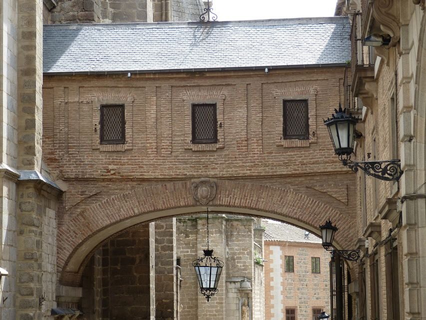 Toledo: Guided Walking Tour with Cathedral Ticket and Tour - Key Things That Make This Tour Worth Your Time