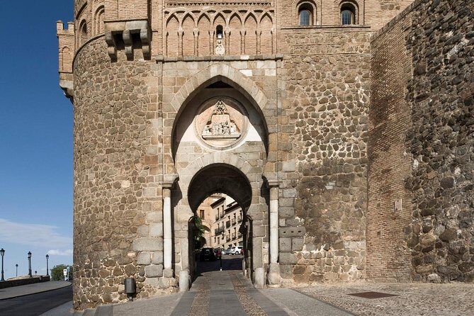 Toledo Half or Full Day Tour with Optional Lunch from Madrid - Synagogue, monastery, and the Cristo de la Luz on the full-day plan