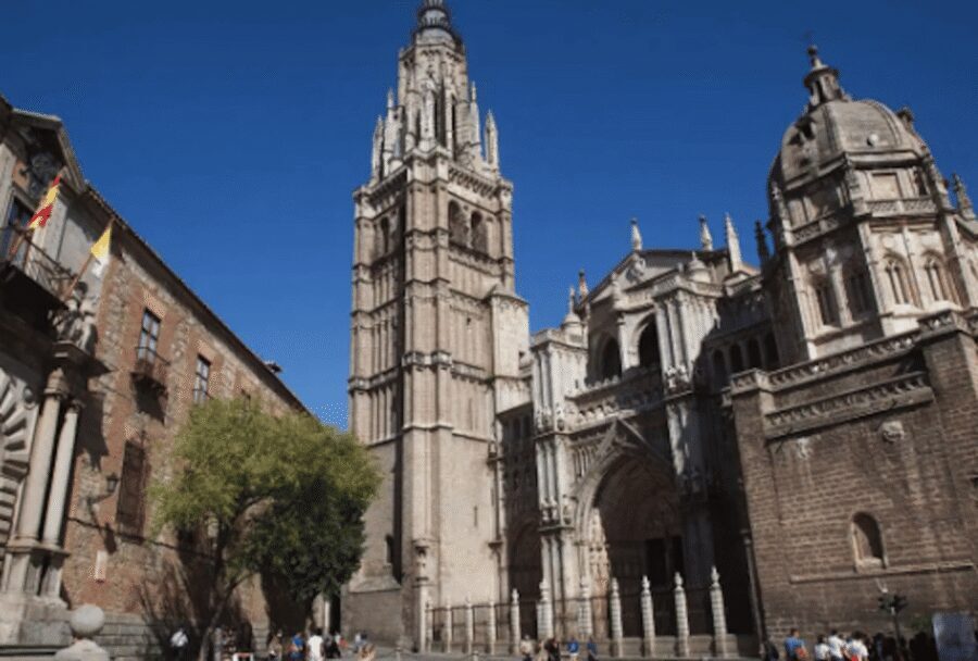 Toledo: Private Minivan tour from Madrid - Should you book this Toledo private minivan tour?
