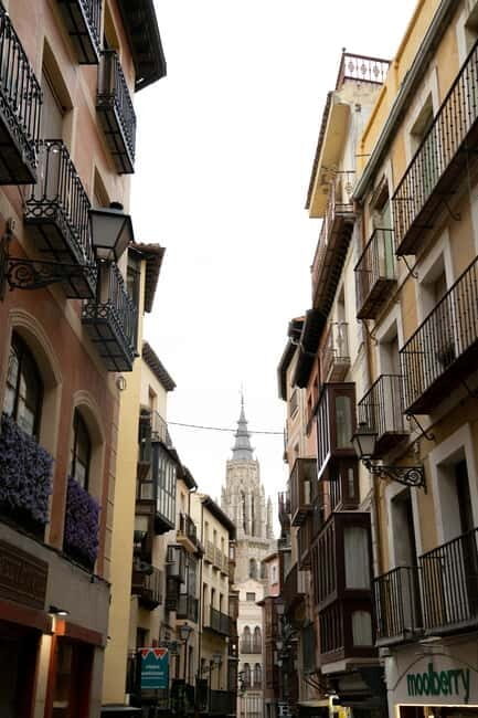 Toledo: Private Minivan tour from Madrid - Jewish Toledo in short stops: Santa María la Blanca and El Tránsito
