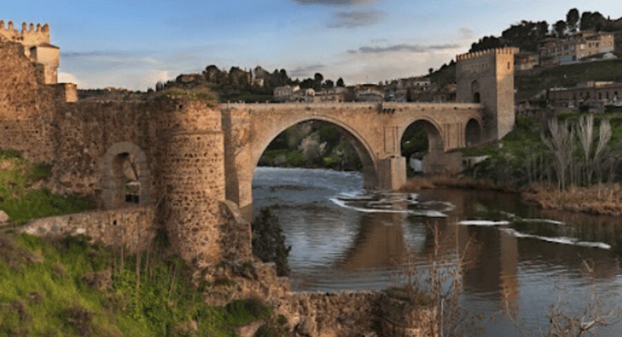 Toledo: Private Minivan tour from Madrid - Toledo Cathedral time: the Primate Cathedral of Saint Mary of Toledo