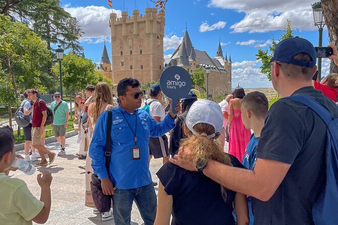 Toledo, Segovia and Avila from Madrid with Tickets and Lunch - Segovia Aqueduct to the Alcázar: the fastest way to see Roman and medieval power
