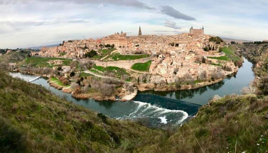Toledo: Three Cultures Walking Tour in Spanish - Toledo’s Three-Cultures Story, Told On Foot