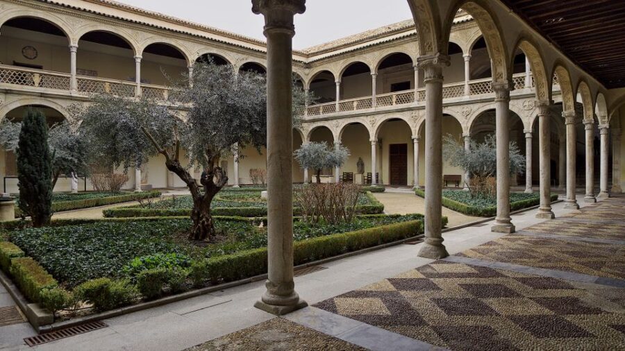 Toledo’s Gems: 3-Hr Private Tour with Expert Local Guide - Price and value: what $330 for a private group really buys
