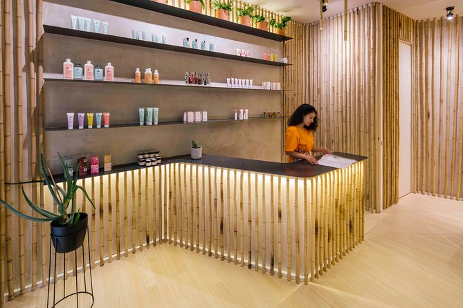 Total Reboot and Renew with top wellnes 3 hours couple experience - Facial treatment or Japanese lifting massage: pick your priority
