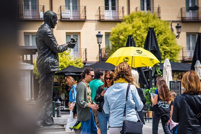 Tour "Barrio de las Letras" Spanish Golden Age - Starting at Puerta del Sol: Getting Your Bearings Fast