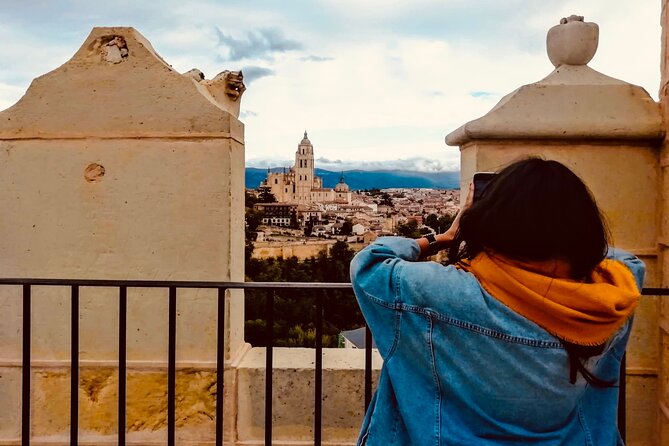 Travel through Segovia and Avila in a Small Group from Madrid - Alcázar of Segovia: the fortress-palace that looks like a movie set