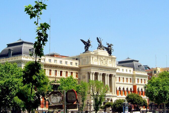 Tuk Tuk Tour Madrid 90 mins - What the Best Guides Do for You (David, Antonella, Rudy, and More)