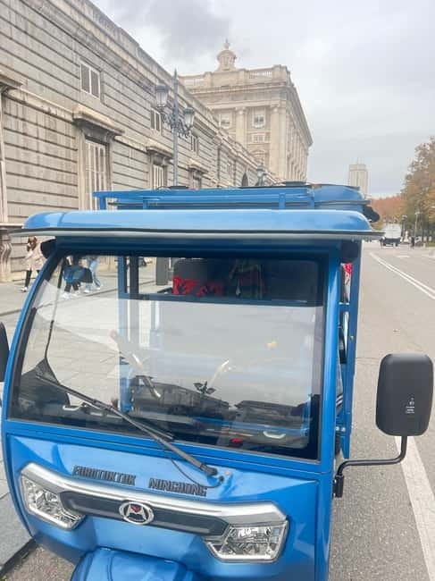 Tuktuk historical tour of Madrid 1 Hr in a fun and original way - The core route: scenic drive plus guided stops