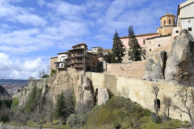 Visita Guiada Por El Casco Histórico De Cuenca Y Su Catedral - Walking Cuenca’s Historic Center Like a Local, Not a Checklist