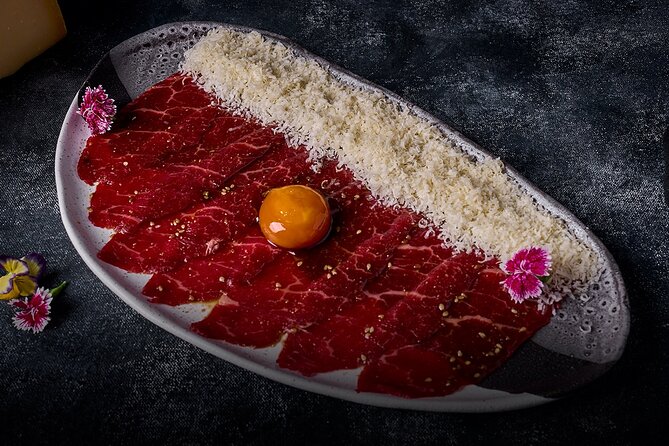 WAH Madrid : Show and Music Experience, Gastronomy and Party - Price and value: what $65.02 really buys