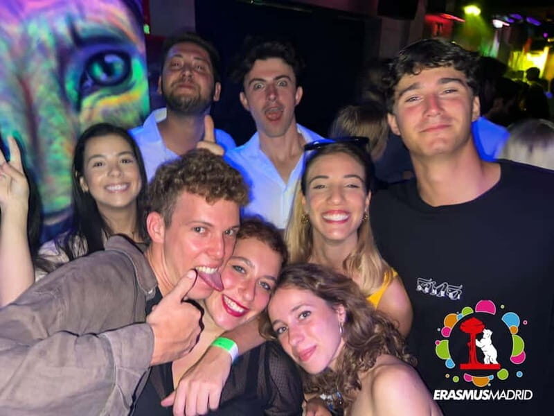Wild Night Pub Crawl: Free Shots, Games & VIP Club Entry! - Who This Pub Crawl Fits Best (And Who Should Skip It)
